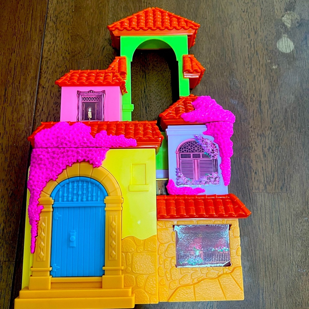 Encanto house!